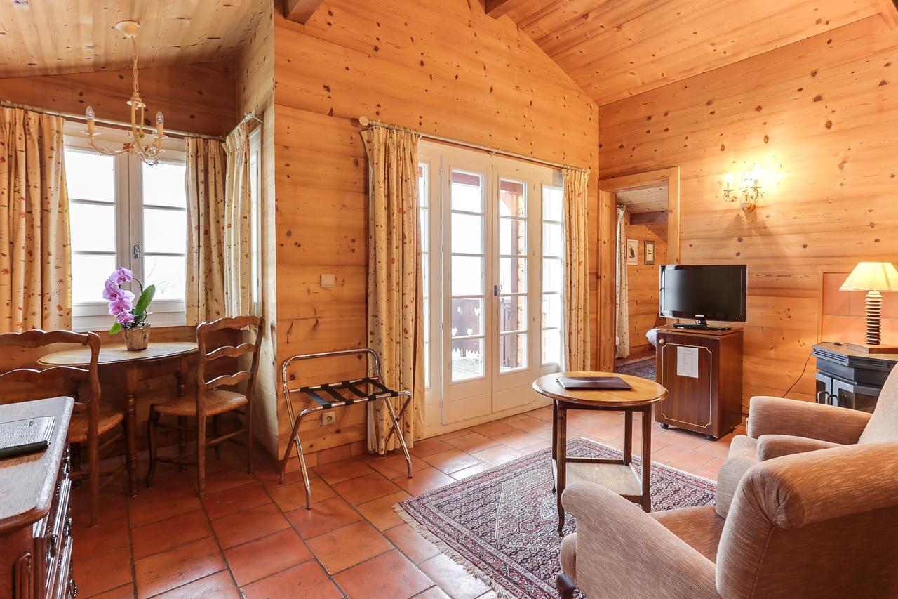 La Verniaz Et Ses Chalets Évian-les-Bains Exteriör bild